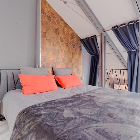 Air-Conditioned Duplex Apartment With Furnished Terrace In The City Center 普罗旺斯地区艾克斯 外观 照片